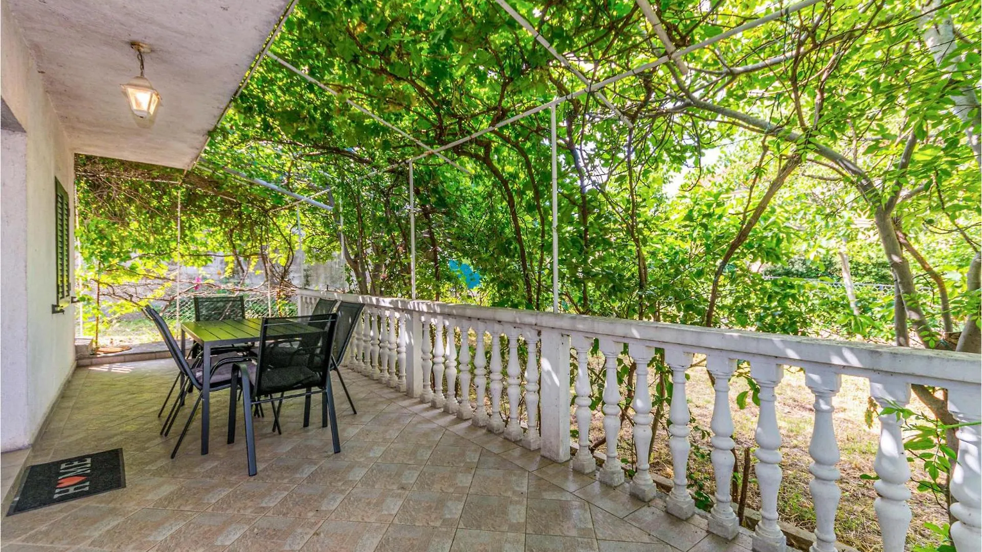 2 Bedroom Stunning Home In Pakostane