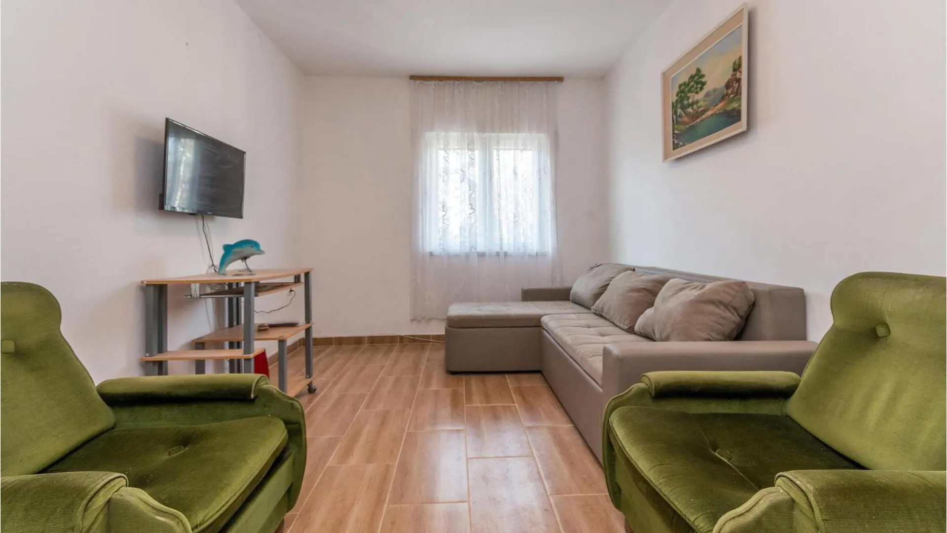 2 Bedroom Stunning Home In Pakostane 0*,